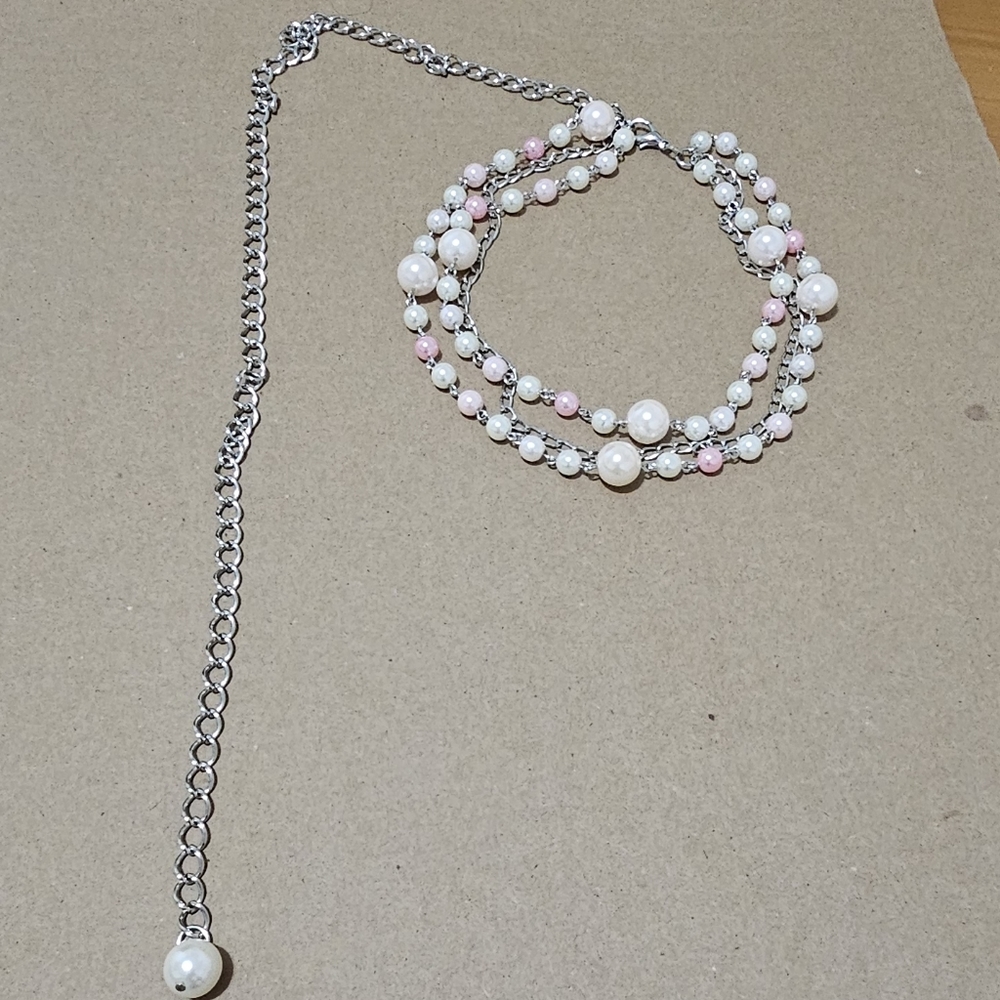 Pearl necklace